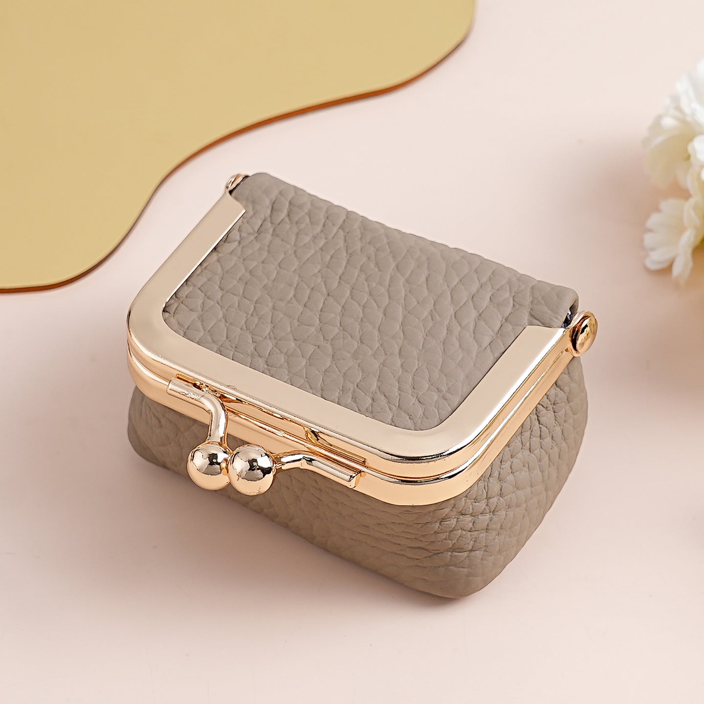 🔥Compra 1 y llévate 1 gratis🔥✨Nueva llegada✨Mini joyero de cuero PU