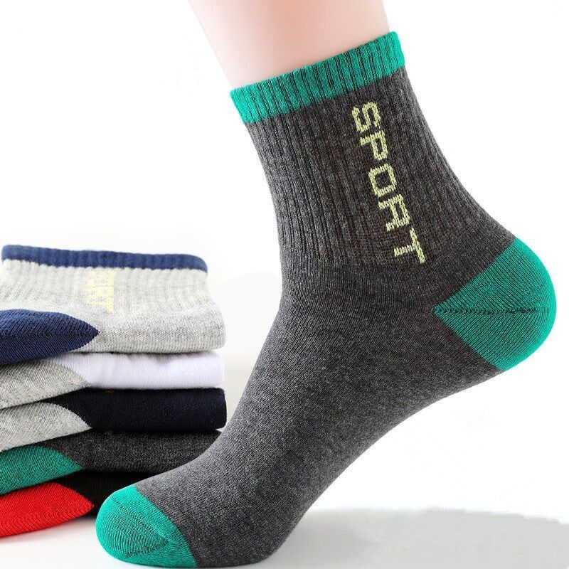 🧦 【10 pár】Légáteresztő, szagsemlegesítő és izzadságelnyelő férfi sportzokni