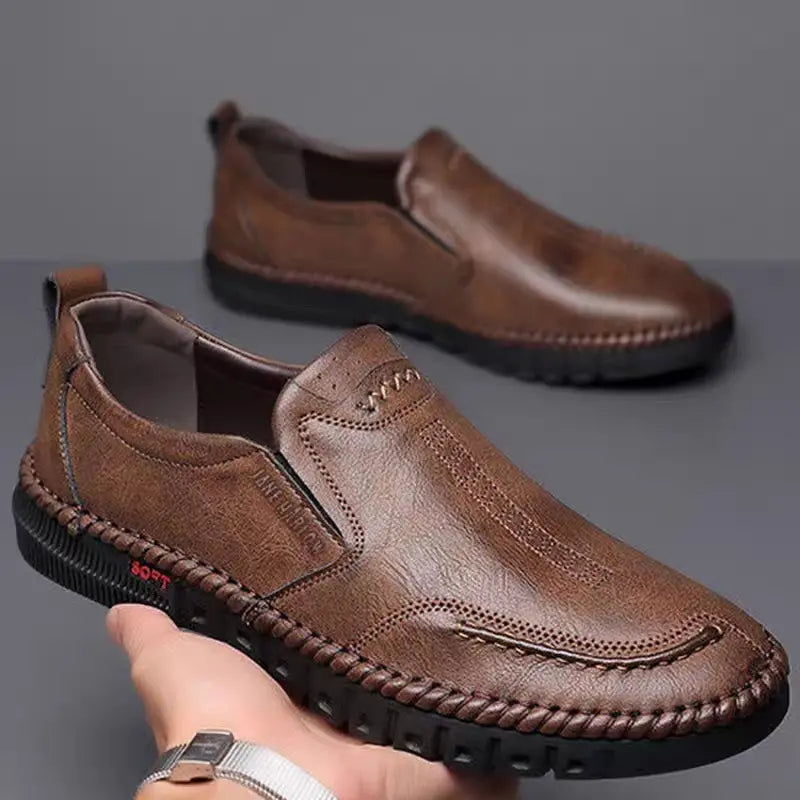 👞【39-44】Νέα ανδρικά δερμάτινα casual παπούτσια με μαλακή σόλα - αντιολισθητικά - αναπνεύσιμα
