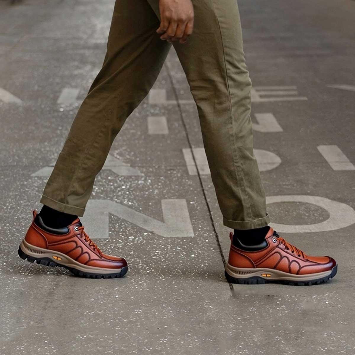 🔥👞Nove modne muške kožne cipele 2025., izuzetno udobno iskustvo, Dostupne su i tanke i debele verzije.