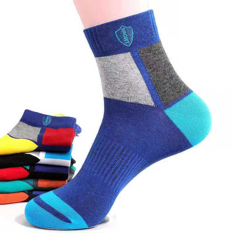 🧦 【10 pár】Légáteresztő, szagsemlegesítő és izzadságelnyelő férfi sportzokni